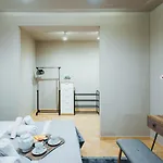 Panorama Luxury With Garden 2
