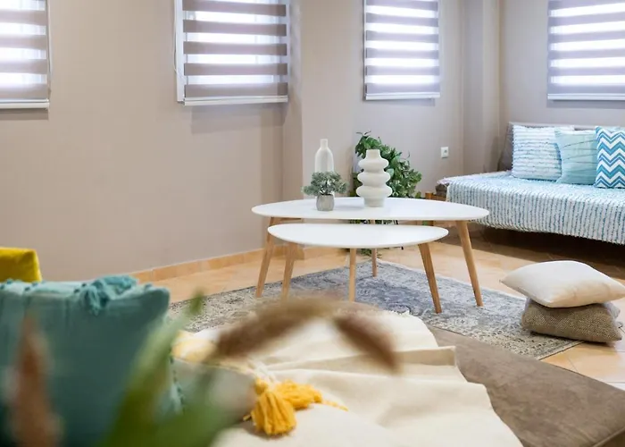 Panorama Luxury With Garden 2