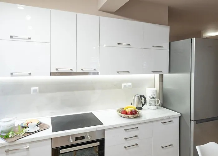 Panorama Luxury With Garden 2