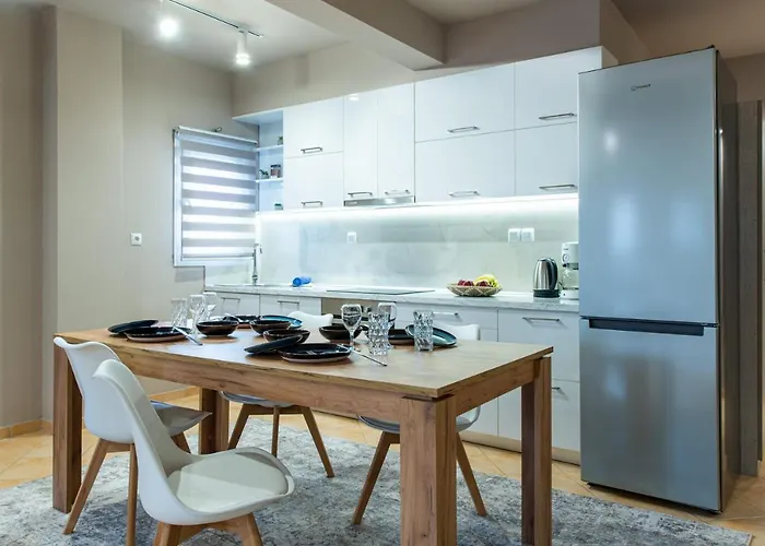Daire Panorama Luxury With Garden 2 Karaferye